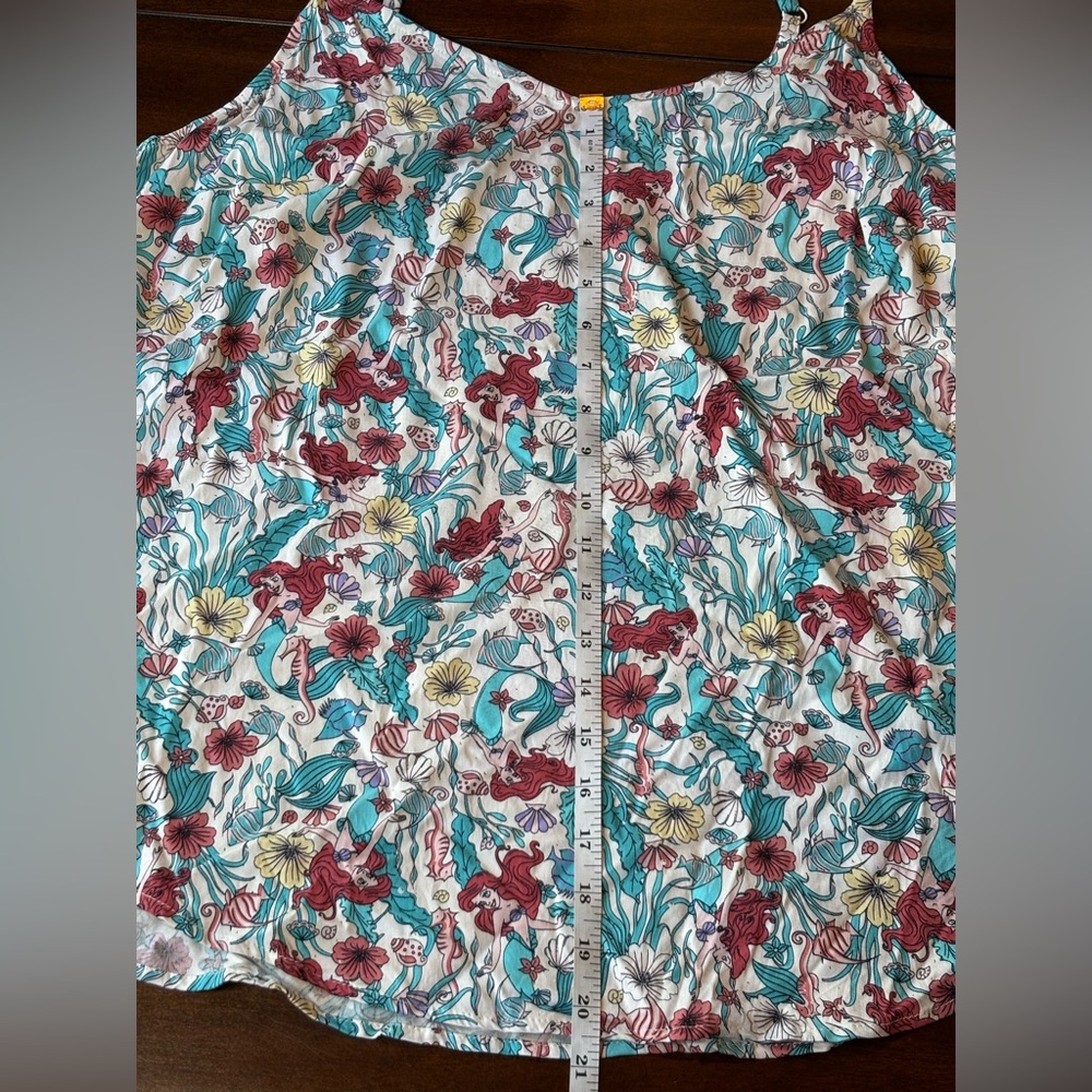 Disney Princess Ariel Little Mermaid Floral Tank Top Women’s Size 1 - Picture 6 of 8